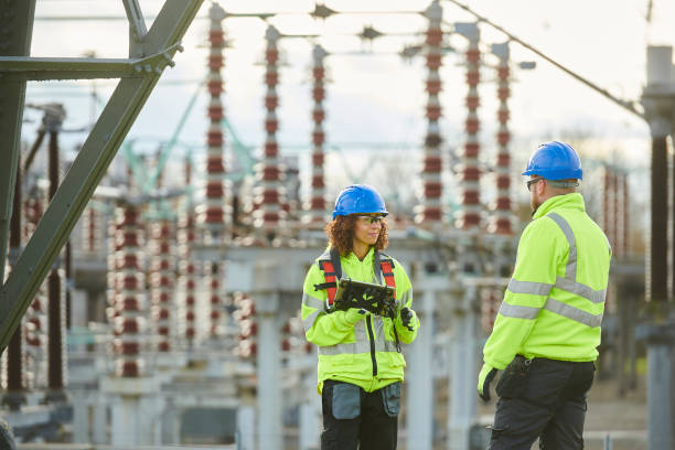 Best Electrical Contractors for Businesses  in Reynoldsburg, OH
